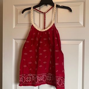 Sleeveless bandana print top